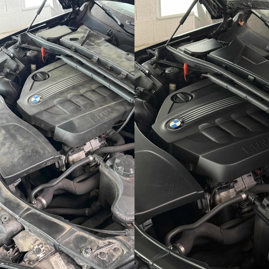 Nettoyage moteur BMW avant et après Pure Détail Froidfond